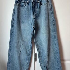 Women’s Light Blue Relaxed Jeans